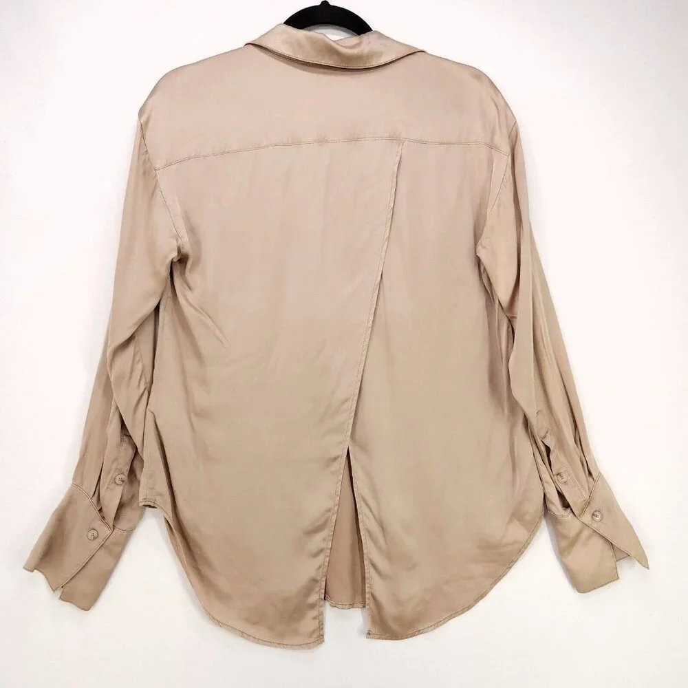 Anthropologie Sleek Satin Top V-Neck Long Sleeve Blouse Size Small Open Back - Picture 4 of 13